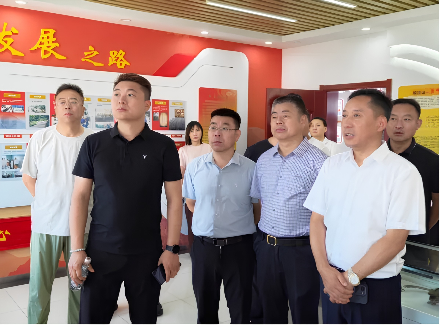 党建引领聚初心，拥军慰问强担当